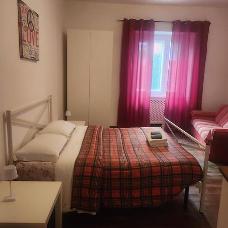 ローマ Sepulveda Bed & Breakfast エクステリア 写真
